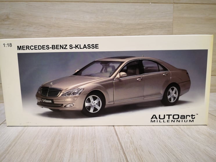 1:18 Autoart, Mercedes - 5