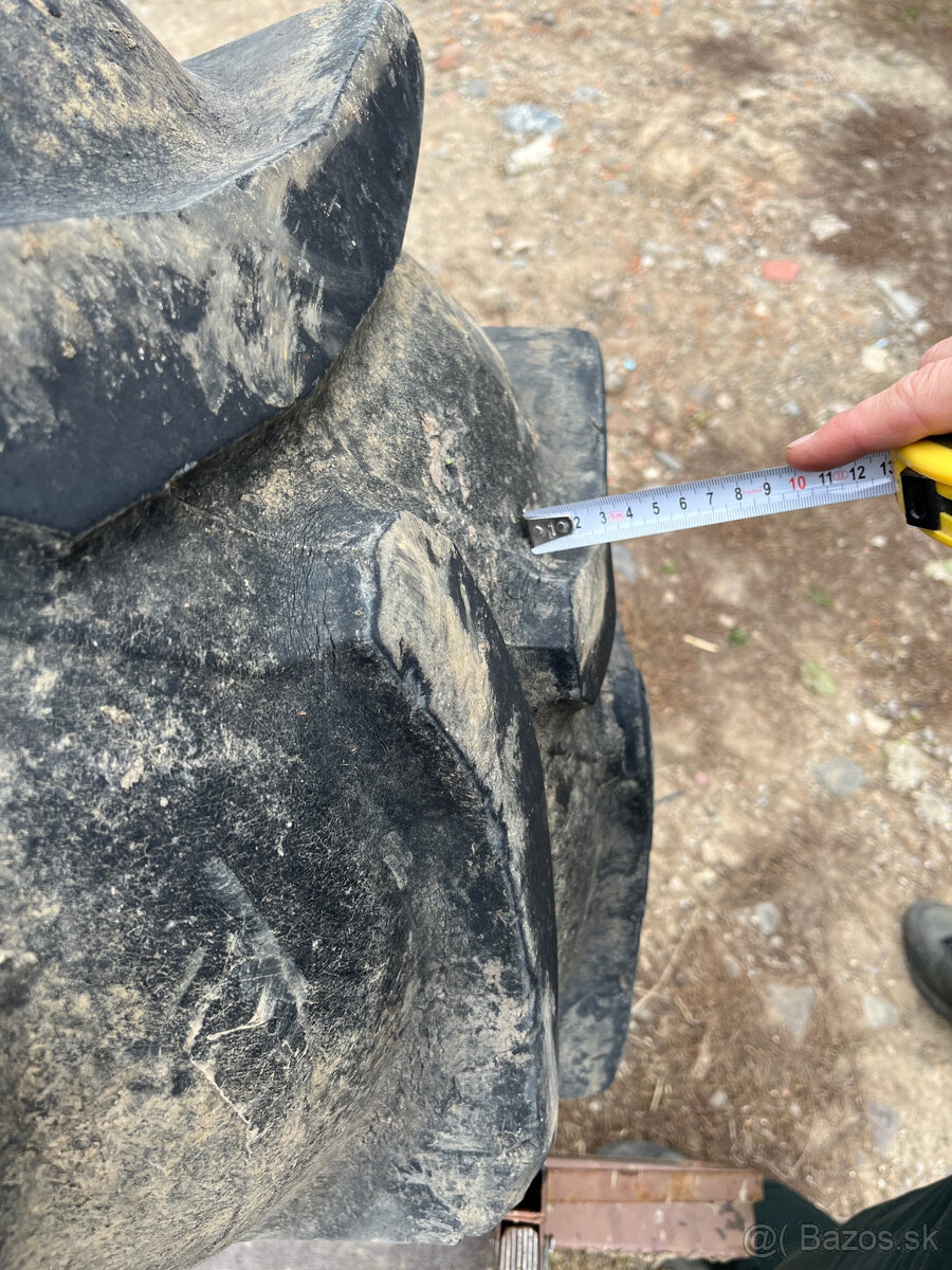 Traktorová pneu 18,4-34 8Pr - 5