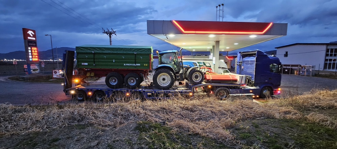 Preprava strojov podvalníkom , preprava materiálov - 5