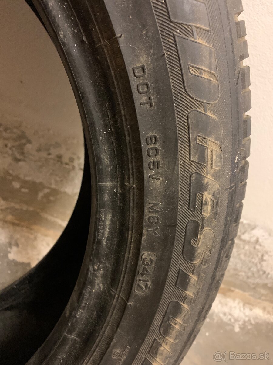 Bridgestone Dueler 235/50 r18 - 5