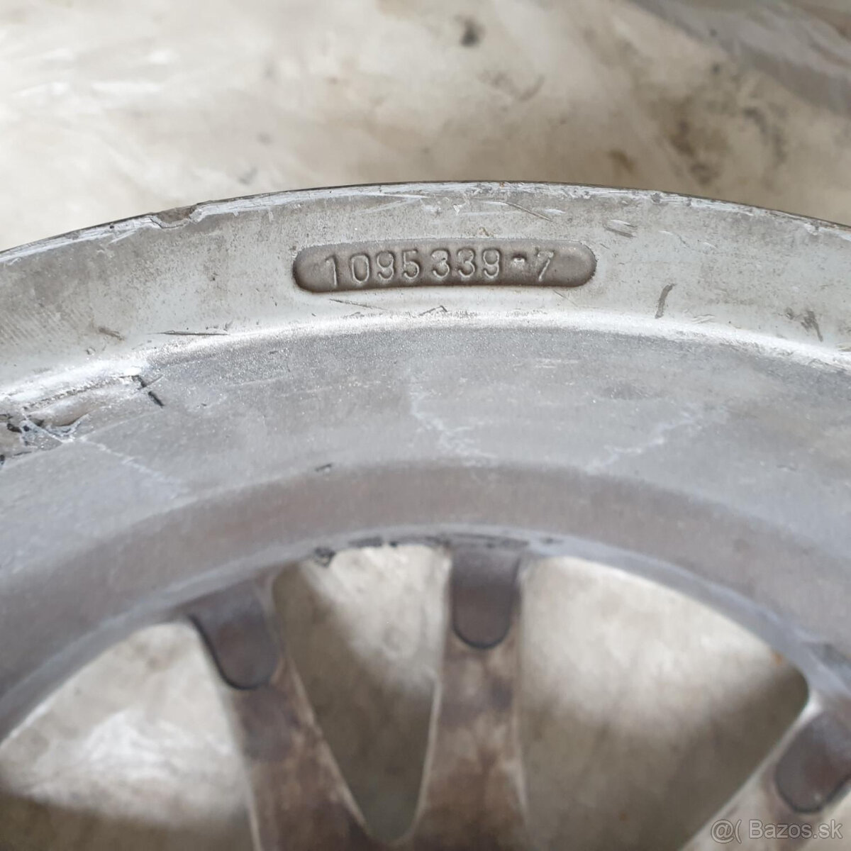 Hliníkové BMW disky 5x120 R17 8J ET47 - 5