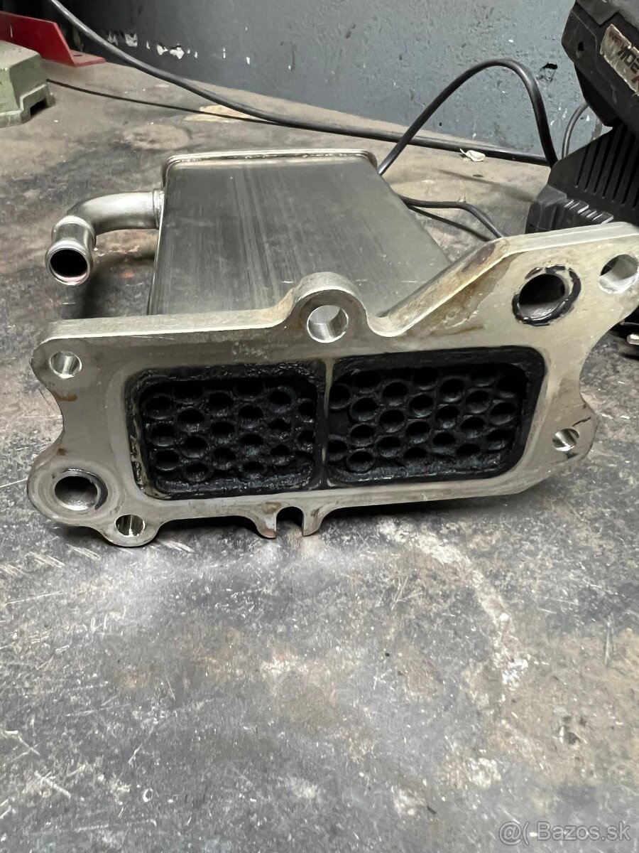 Predám chladič EGR 2,0TDI VW t5 t6 - 5