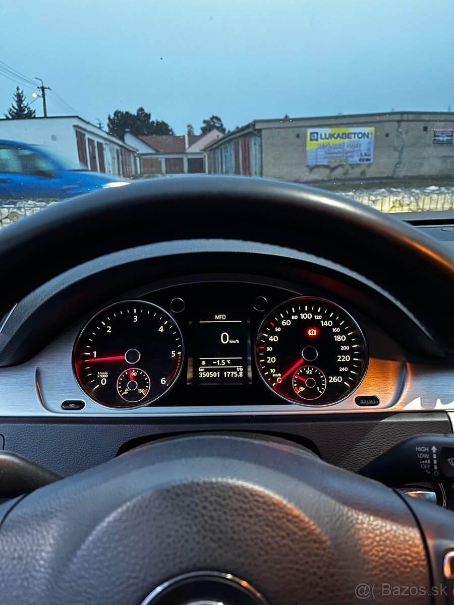 VW Passat B7 Variant 2.0 TDI 125 kW Highline - 5