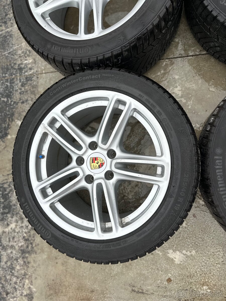 PORSCHE KOLESA 255/45R19 ,285/40R19 - 5