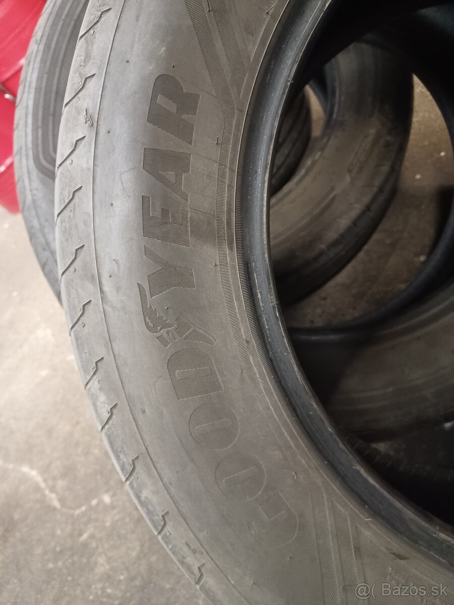 235/60R18 GoodYear "Letné" - 5