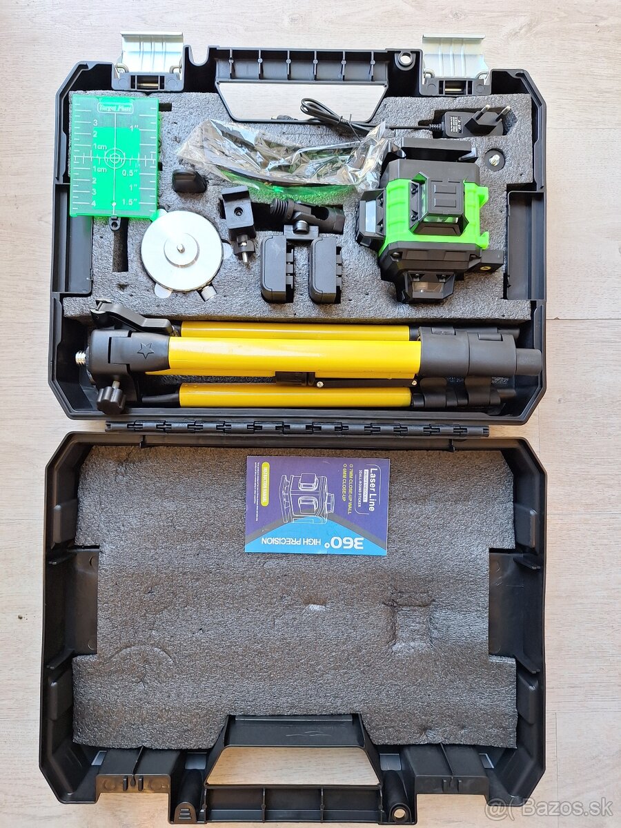Krížový laser 4D, statív, kufrík - 5