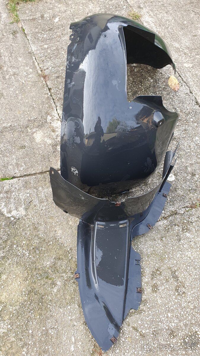 Spodne plasty VW touran - 5