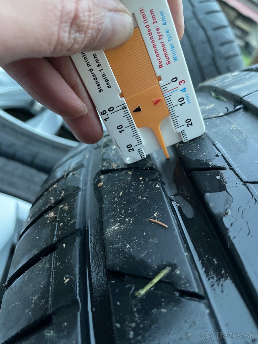 VW Springfield 18, 255/45 103 letní pneu Hankook,Multivan T6 - 5