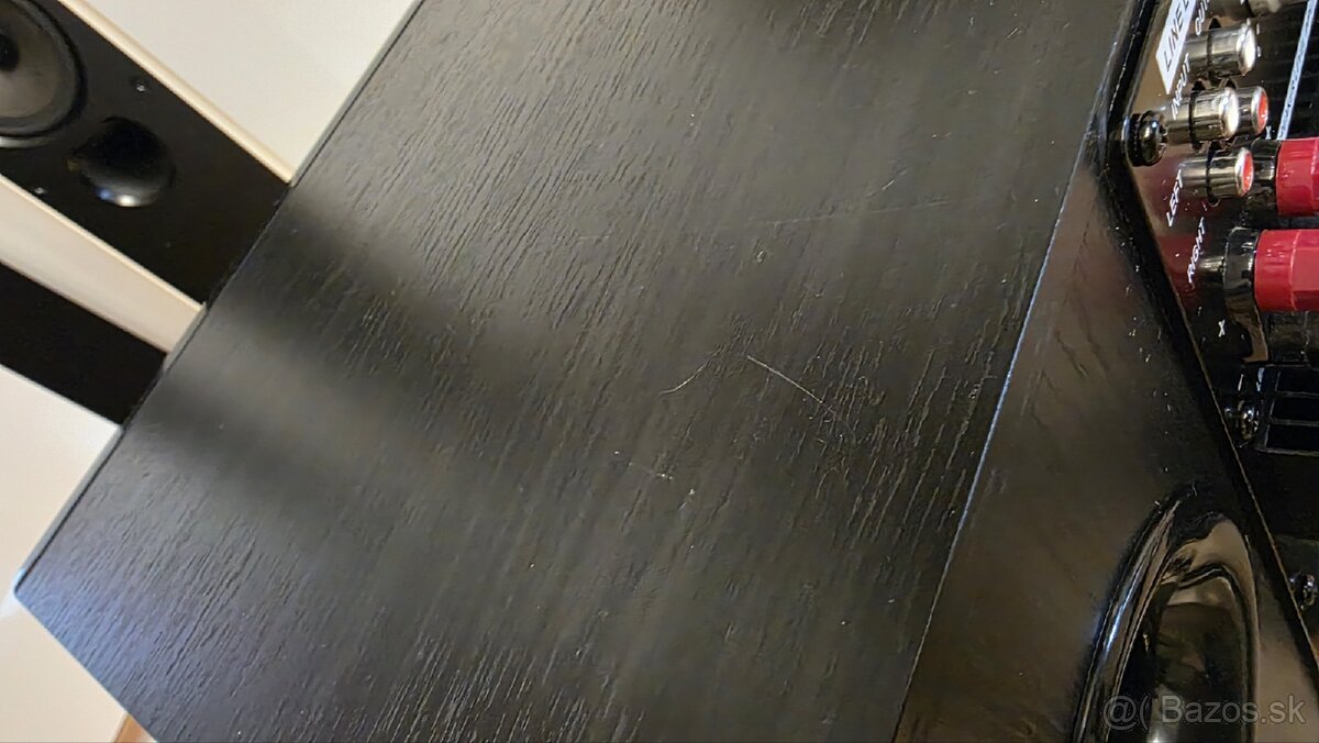 Aktívny kompaktný subwofer - 5