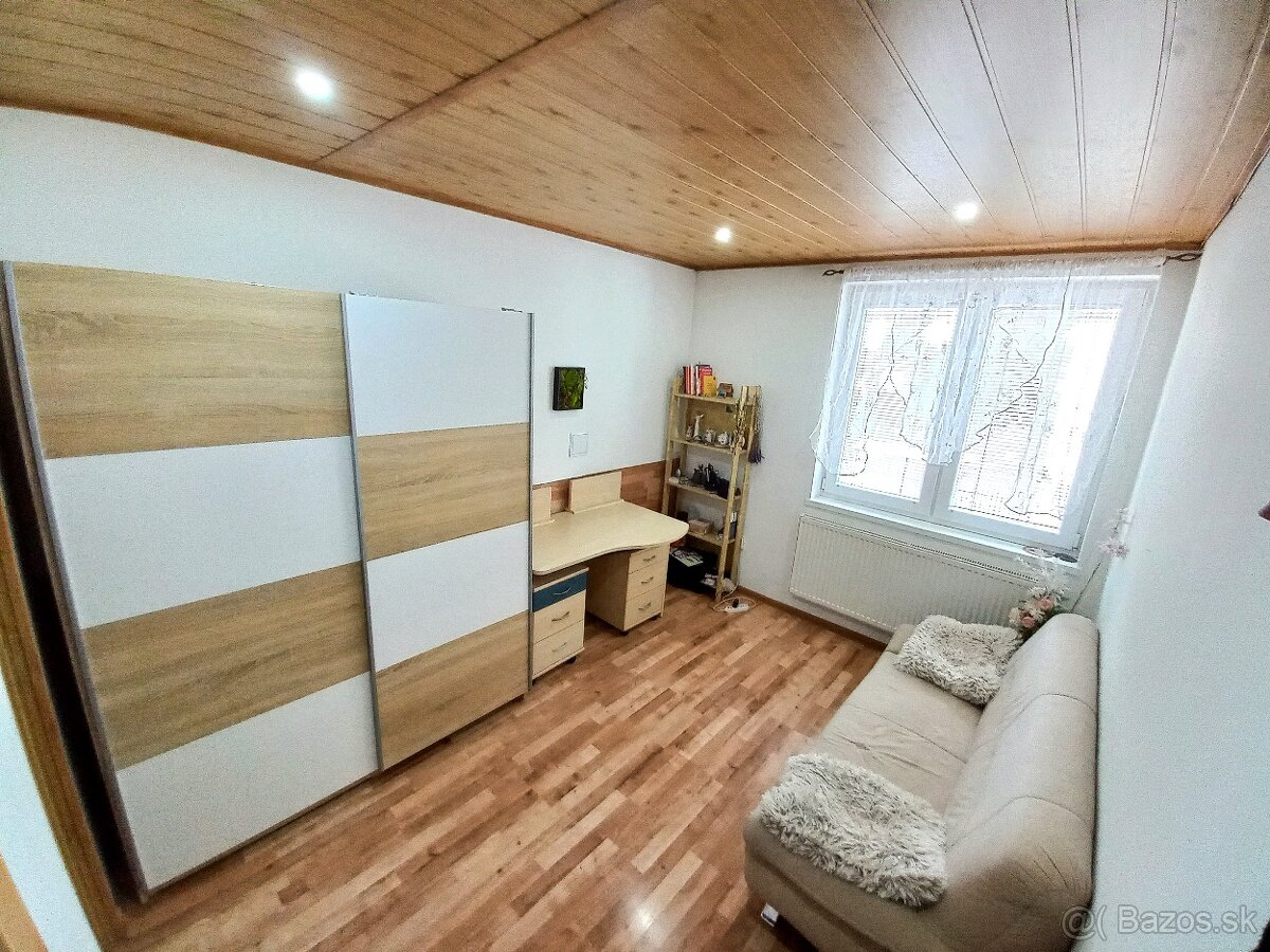 Útulný 5 izbový rodinný dom - 5