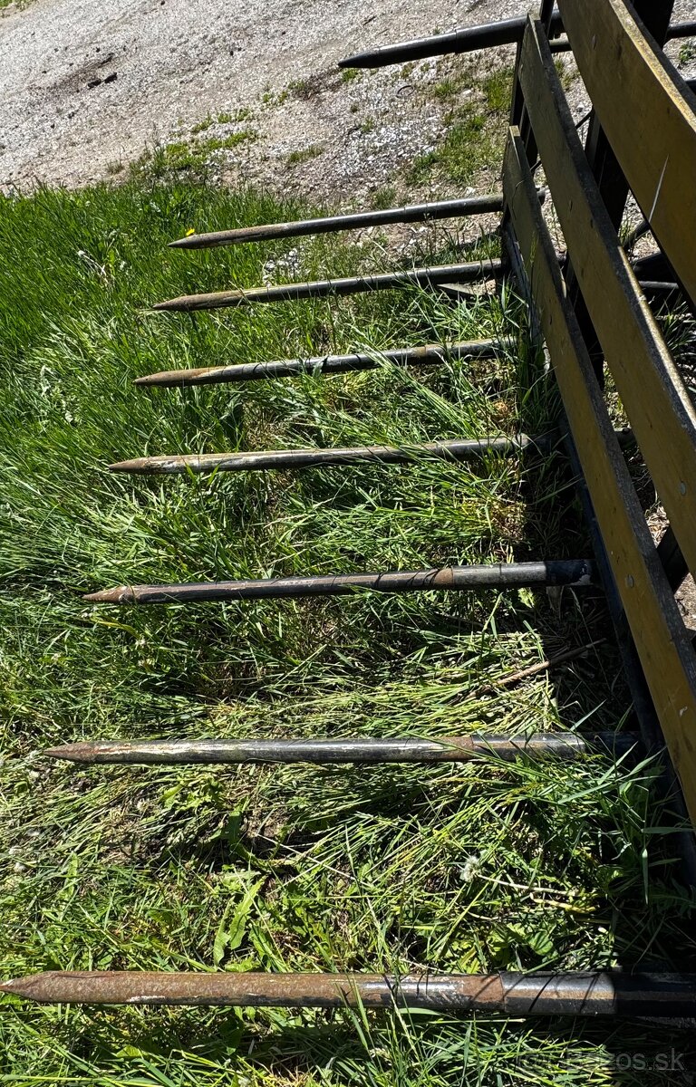 Stohovacie vidly (stohař - 5