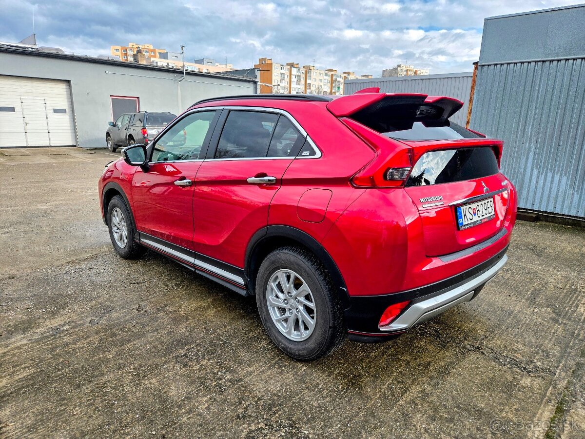 Eclipse Cross 2WD Manuál Invite - 5