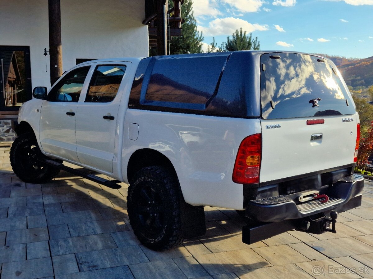 Toyota Hilux 2.5 D-4D 4X4