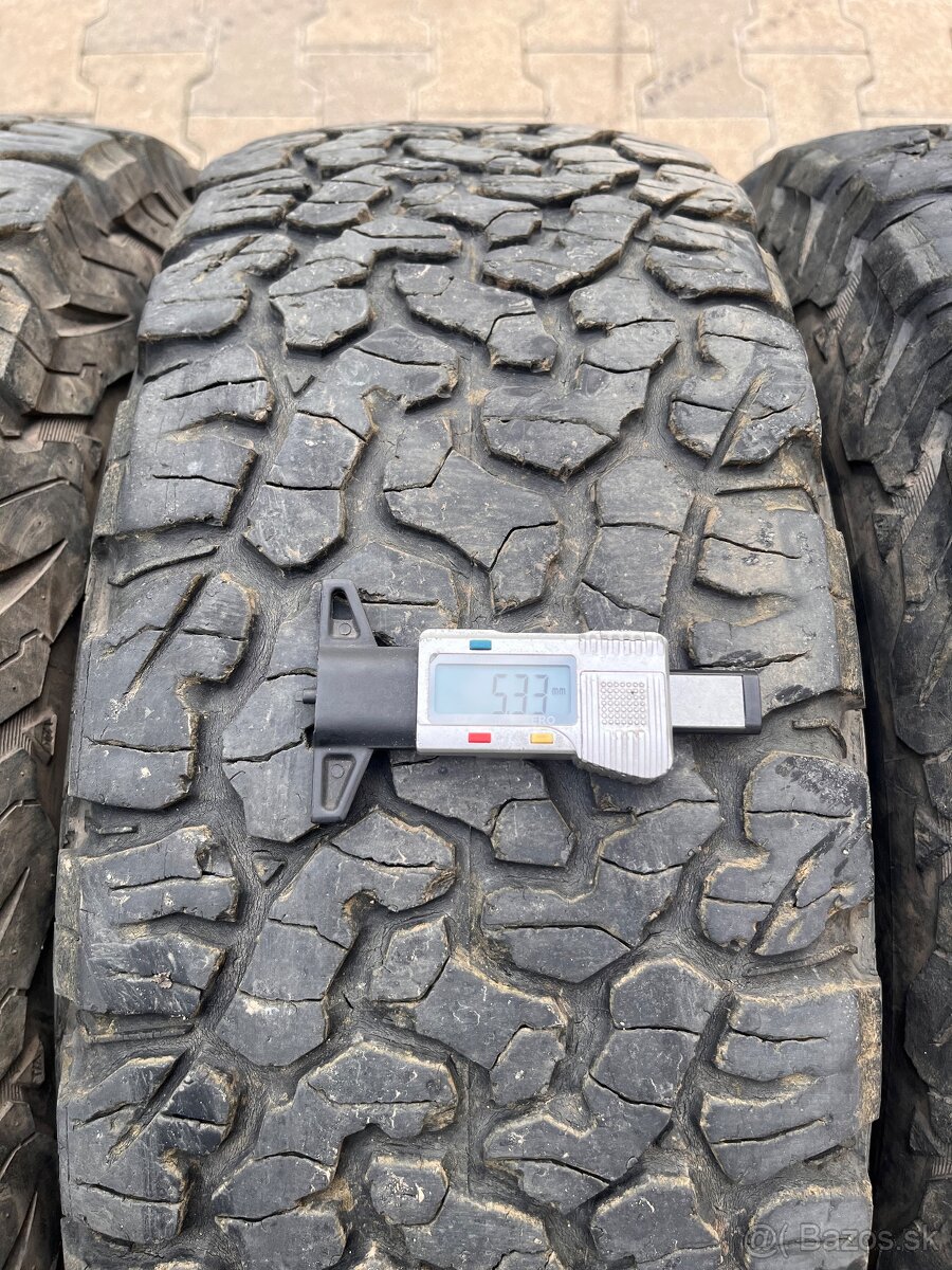 245/65R17 BFGoodrich All-Terrain  t/a zimne