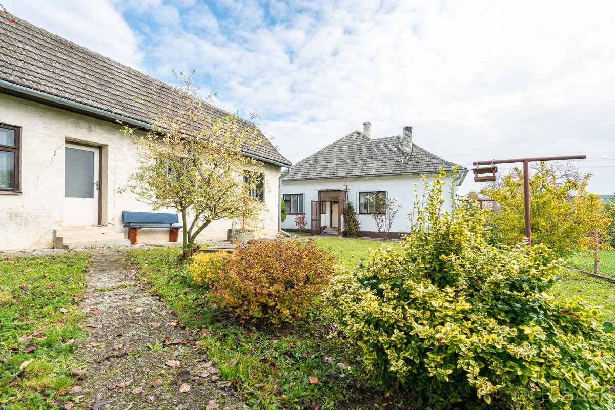 Rodinný domček v malebnej dedinke Stará Turá , časť Papraď - 5