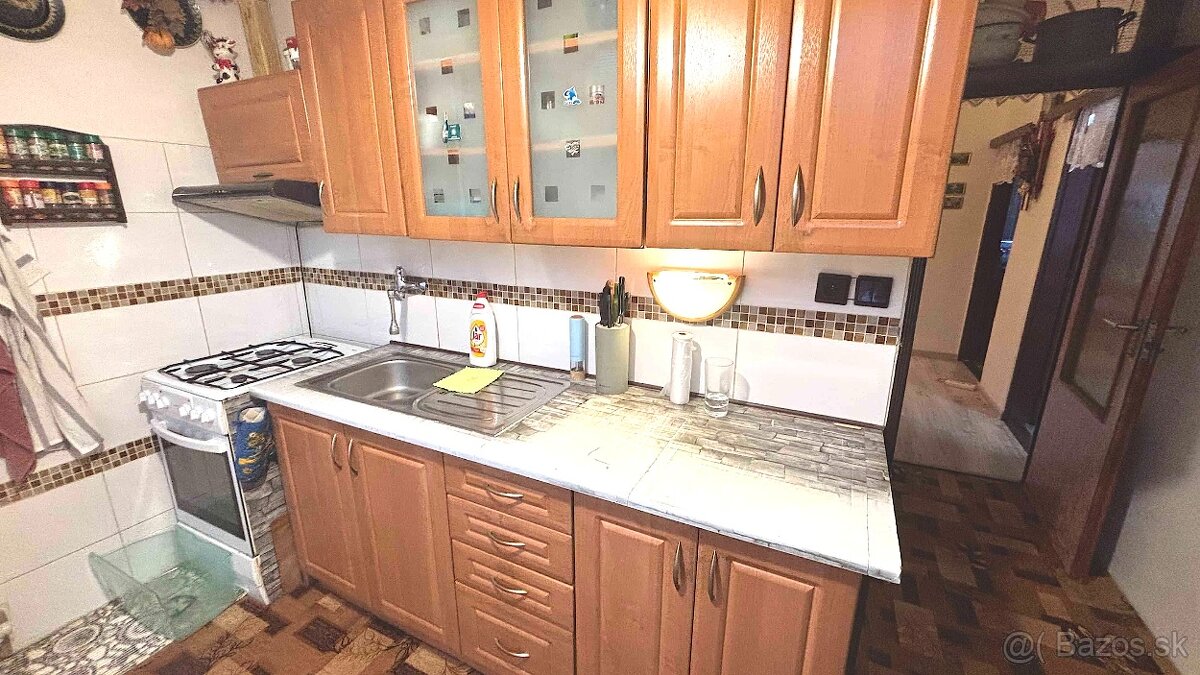 Predaj: 3 izbový byt sídlisko SNP Prakovce - 5