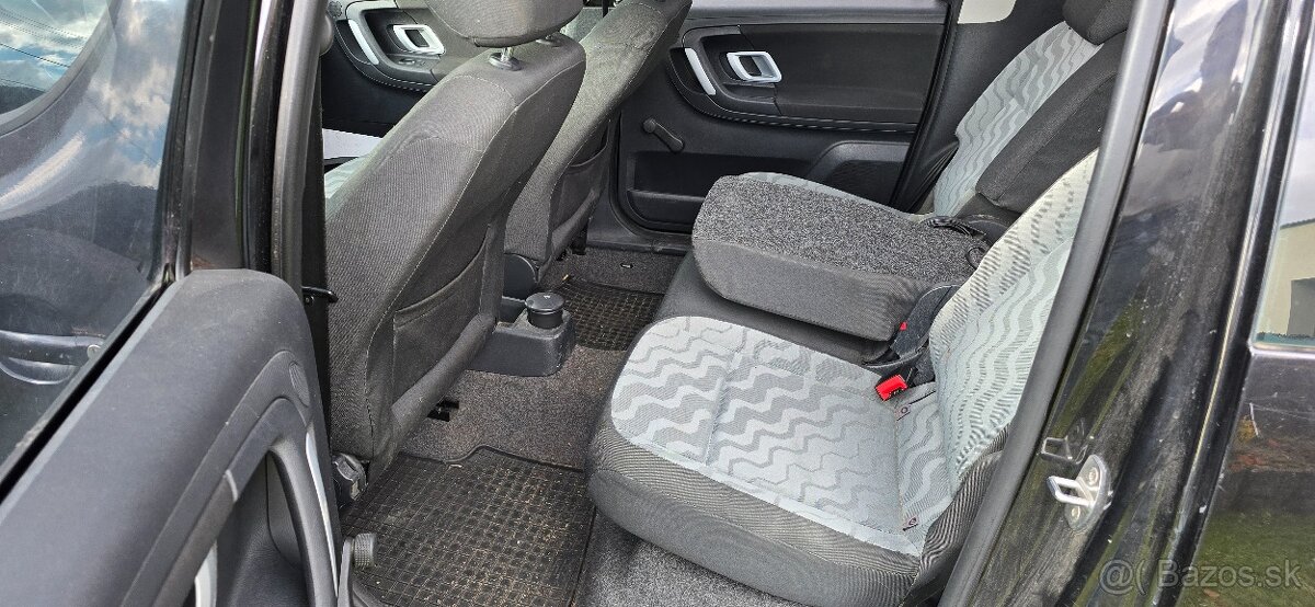 Skoda roomster - 5