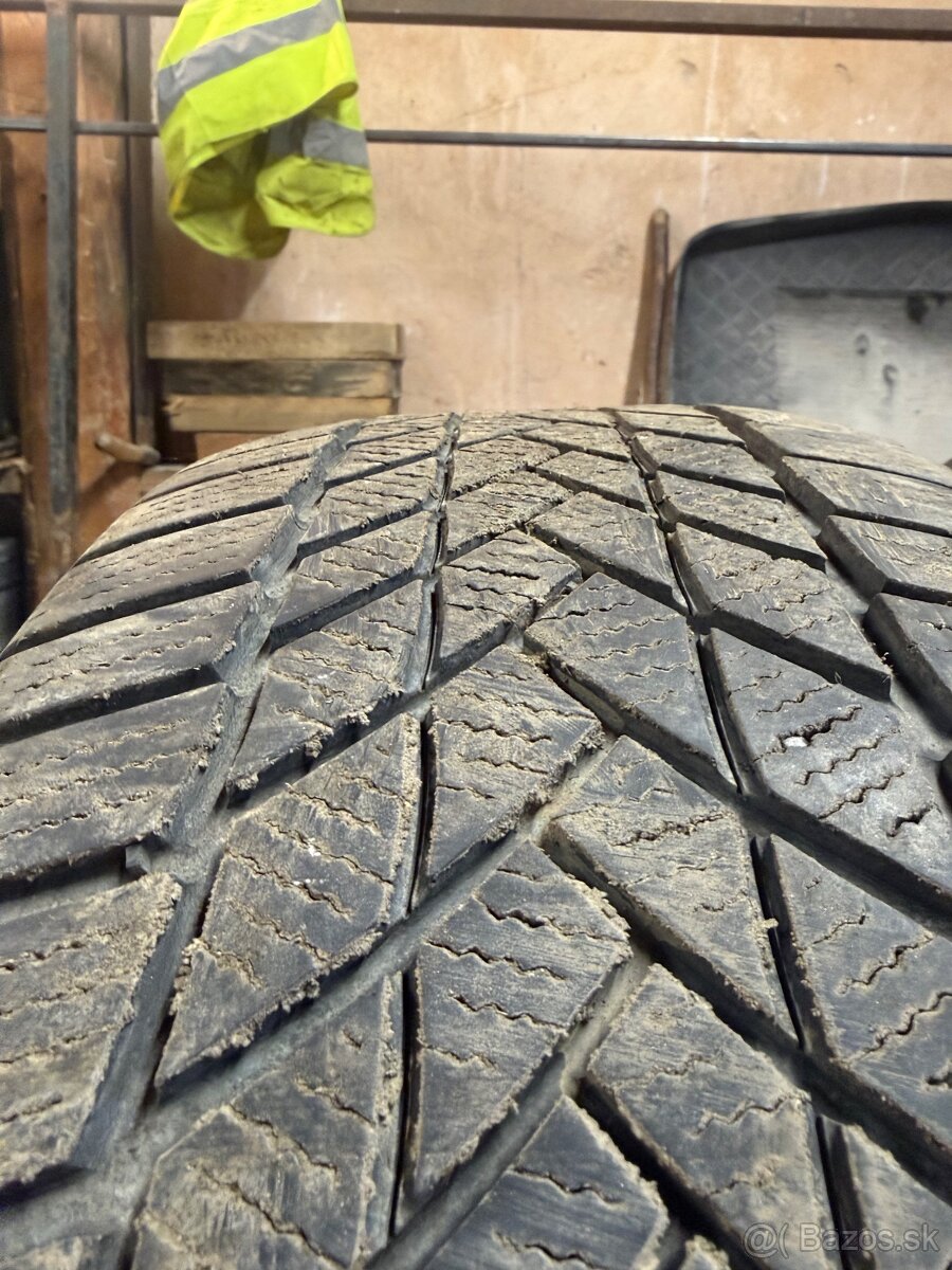 Matador Nordicca 225/50 r17 - 5