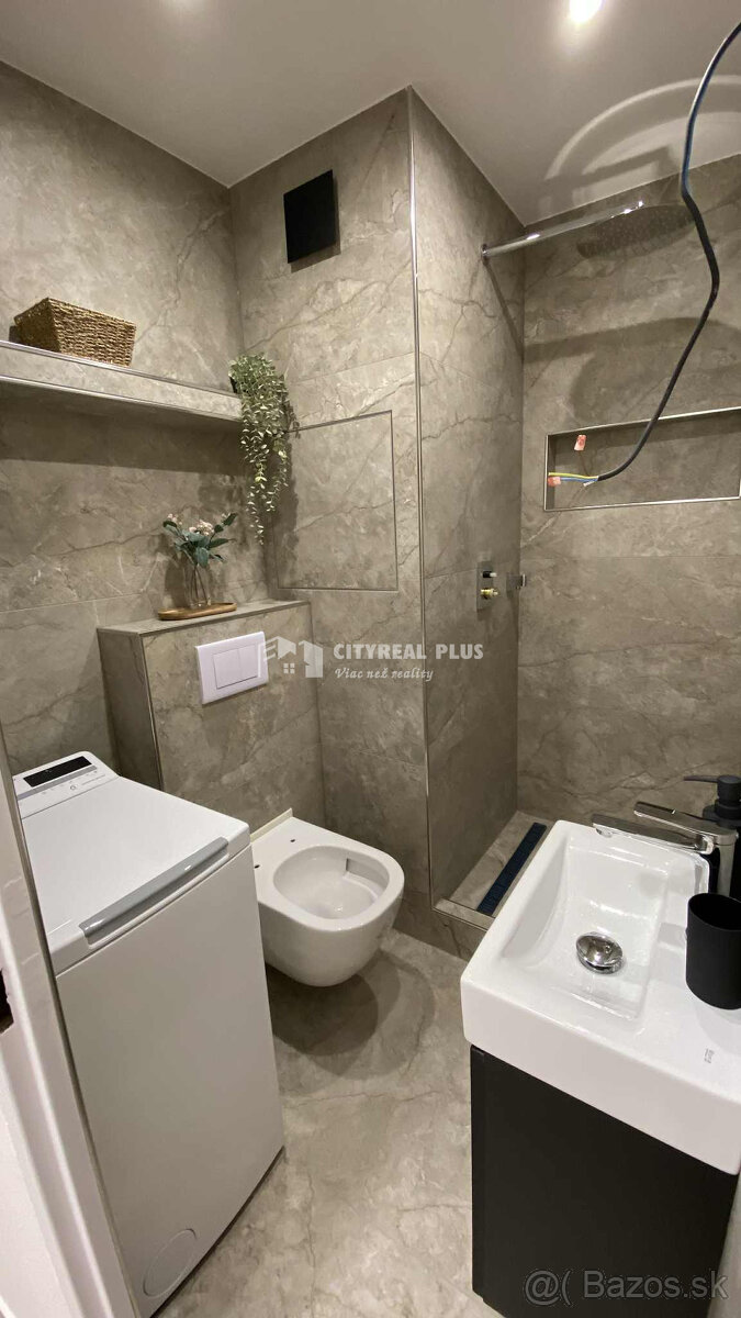 Prenájom luxusný 1-izbový byt balkón Podzámska Nové Zámky - 5