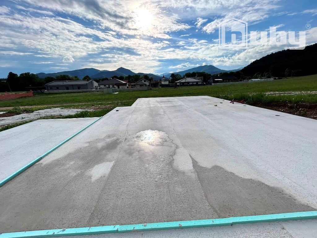 Na predaj rozostavaný rodinný dom - platňa, Slovany, okres M - 5