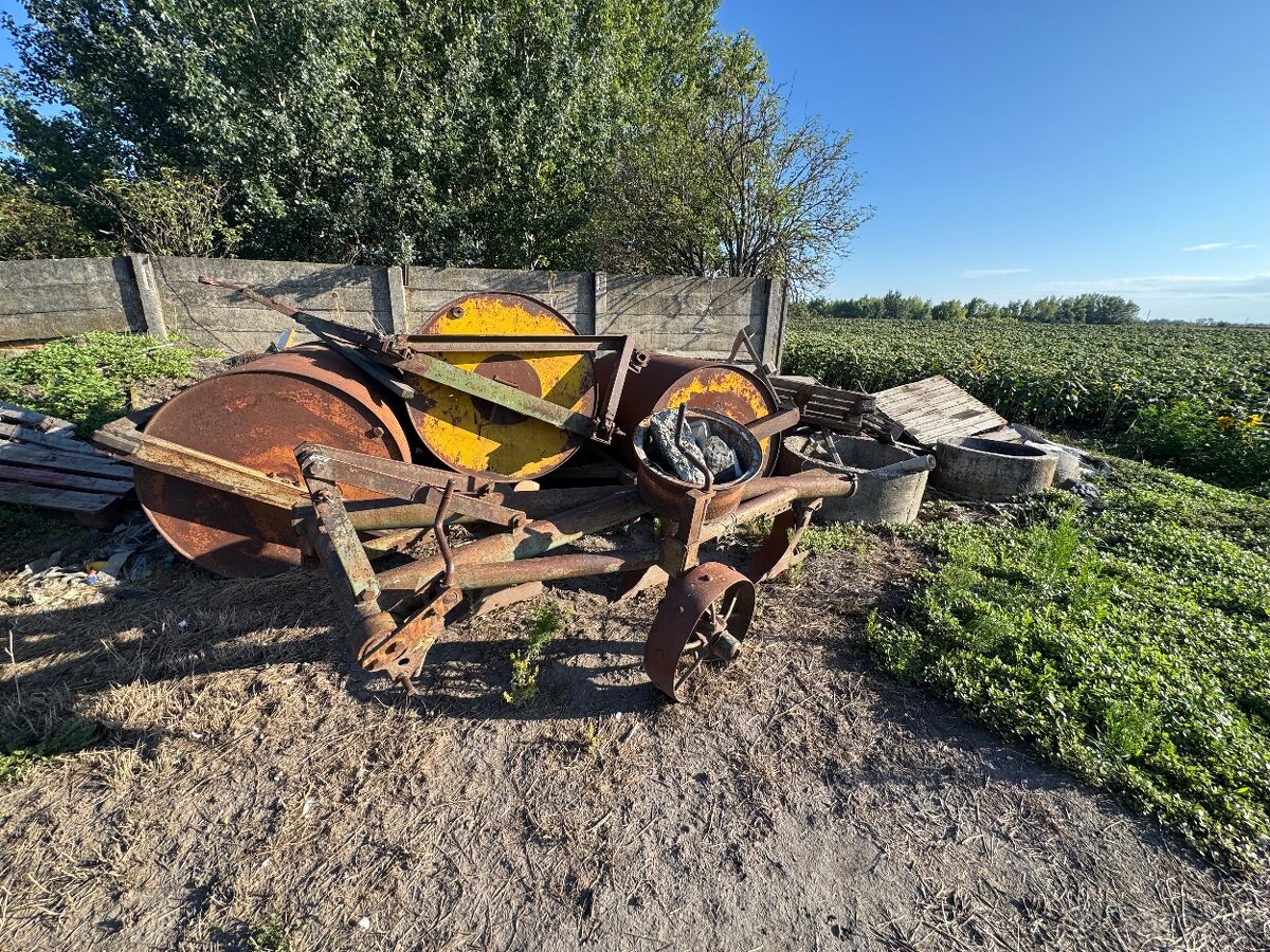 Predávam 3 veľké lúčne valce - 5