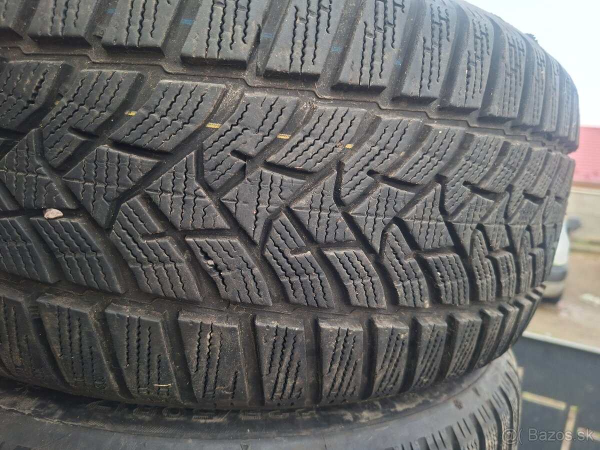 225/50R17 Dunlop dot 23 7mm - 5