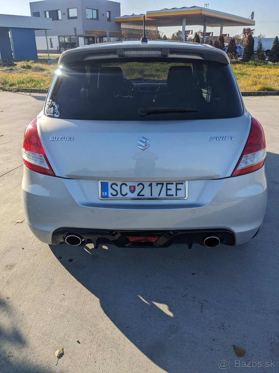 Suzuki Swift sport 1,6 benzín - 5
