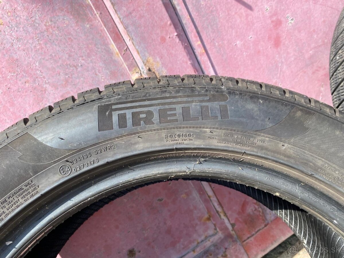 Pneu Pirelli 235/55 R19 - 5