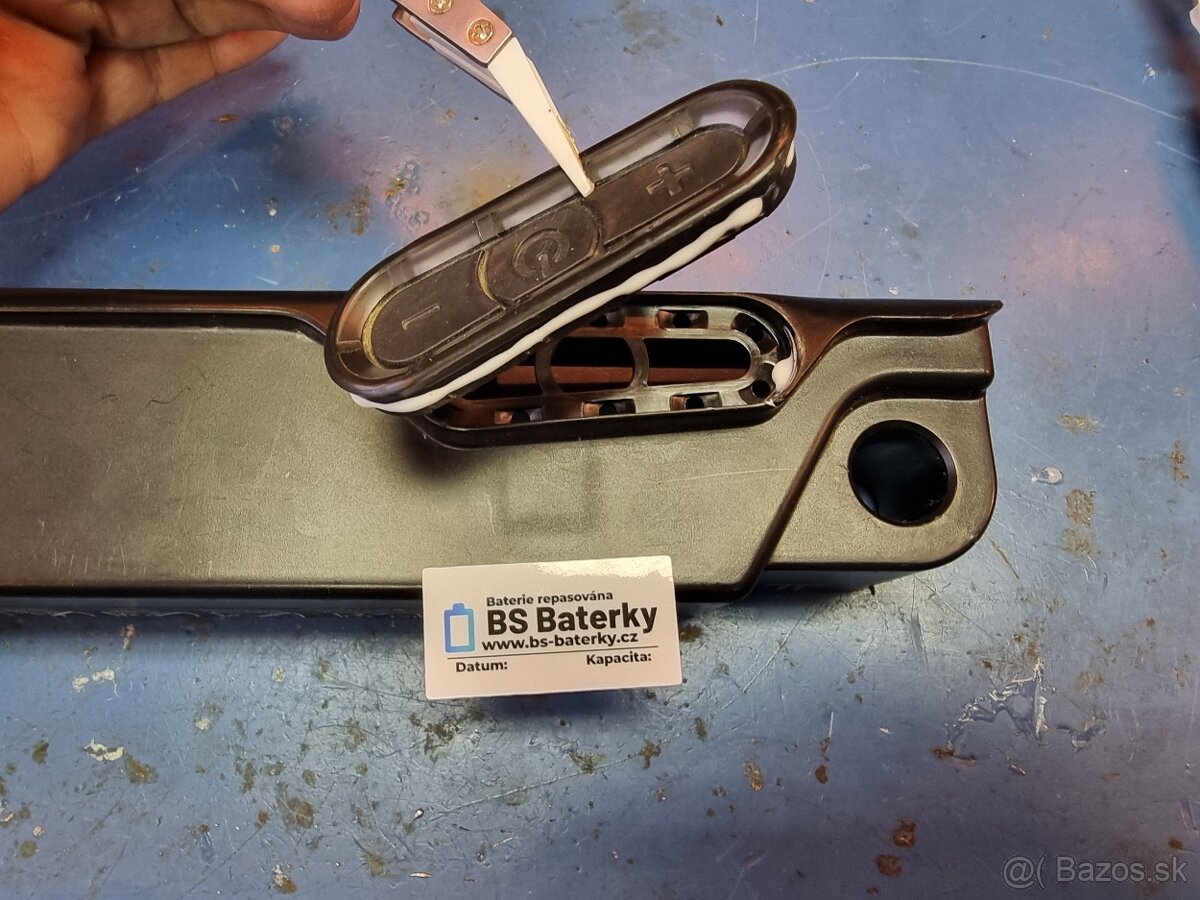 Specialized baterie M1/M2/M3 / 0 cyklů / záruka - 5