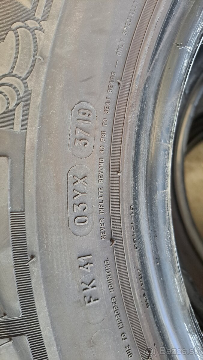 Michelin letné 235/65R16C - 5