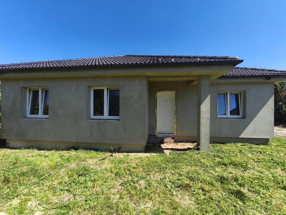 Rodinný 4-izbový dom Rajka - 5