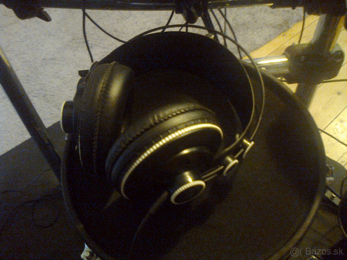 Elektricke bubny + sluchadla a stolica - 5