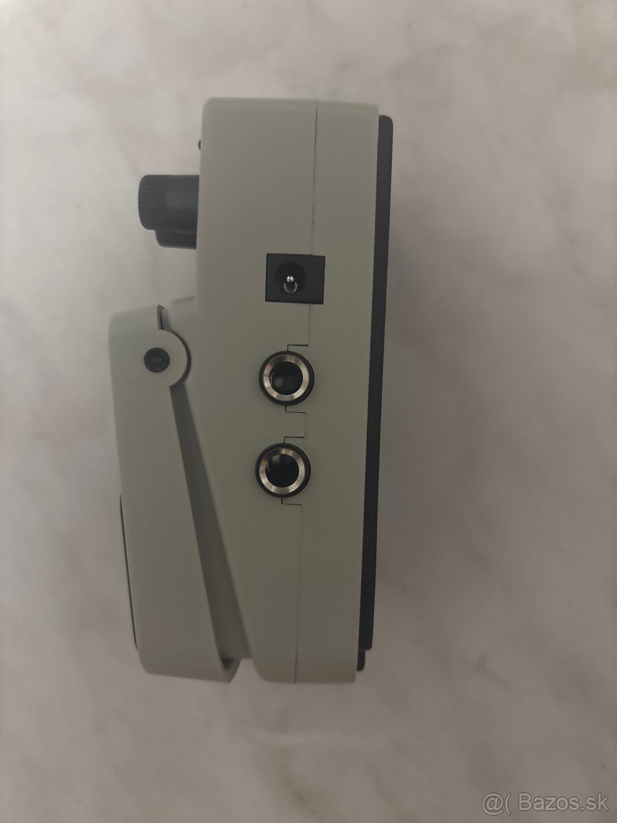 Valeton GP-100 a Behringer NR300 Noise Reducer - 5