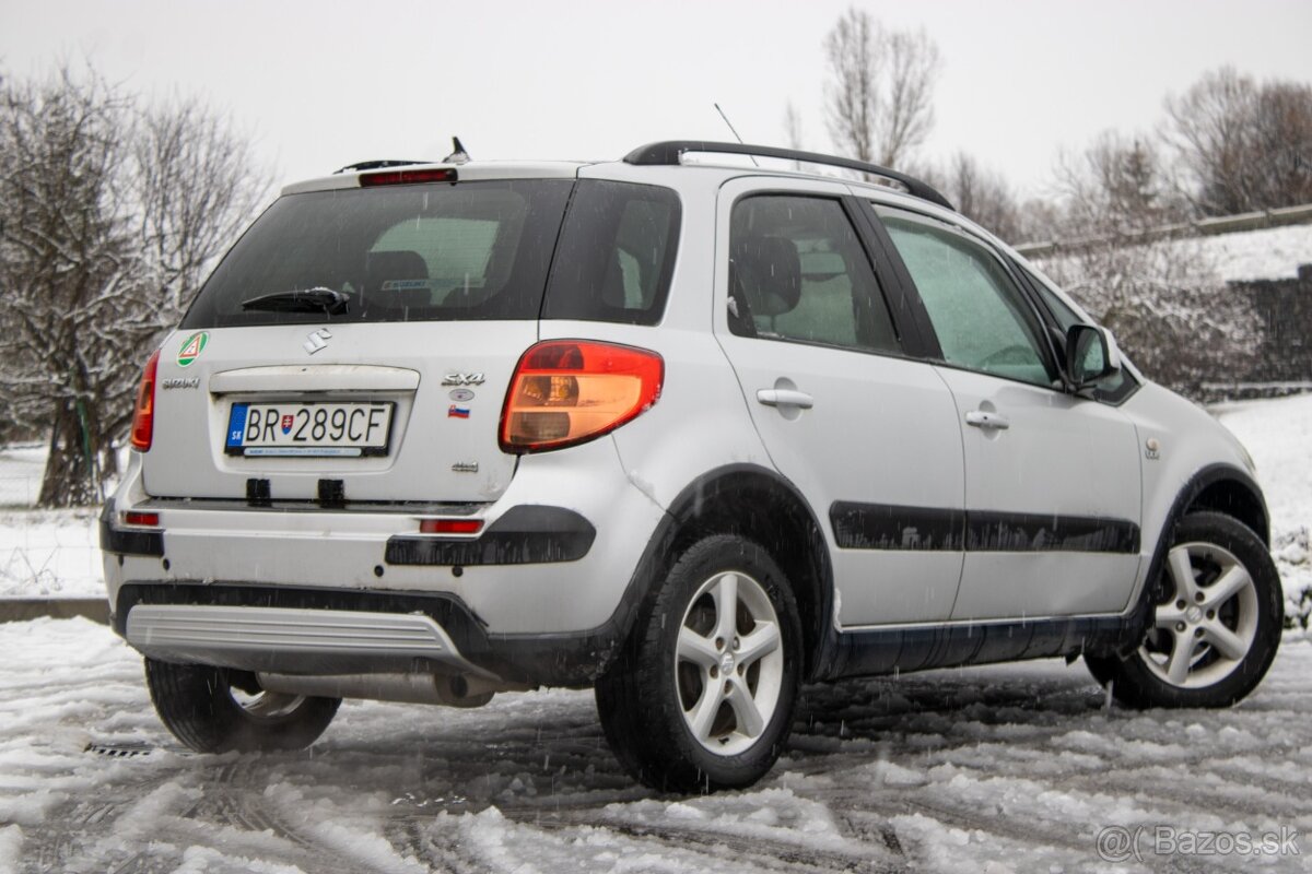 Suzuki SX4 - 5