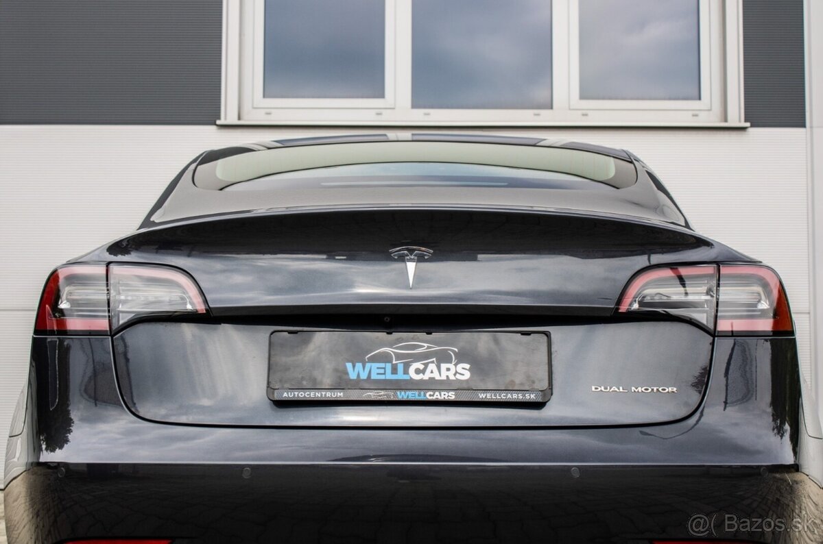 Tesla Model 3 Long Range - 5