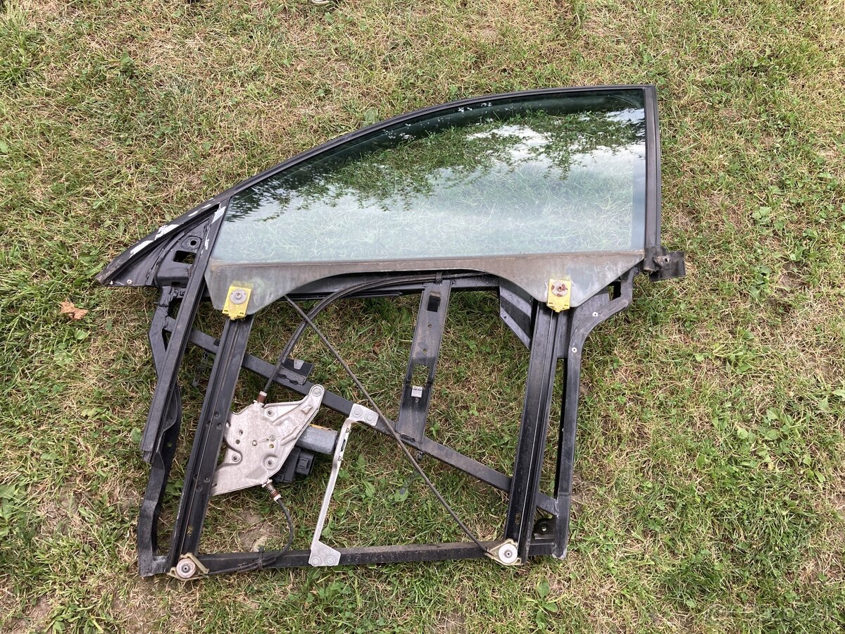 Audi A6 Allroad C5 sťahovačky okien - 5