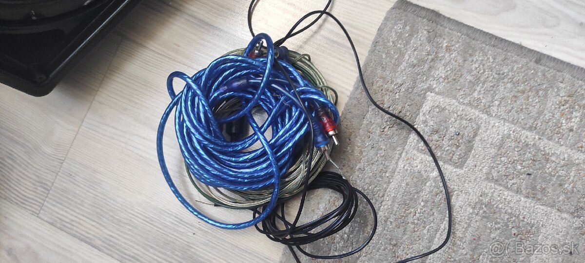 Zosilňovač a Subwoofer do auta - 5