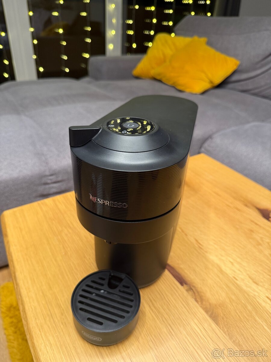Kávovar Nespresso De'Longhi Vertuo + napeňovač šľahač mliek - 5