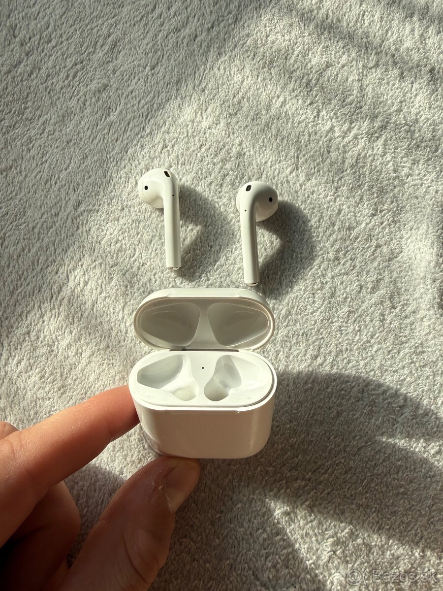 Air Pod's 1. generacie - 5