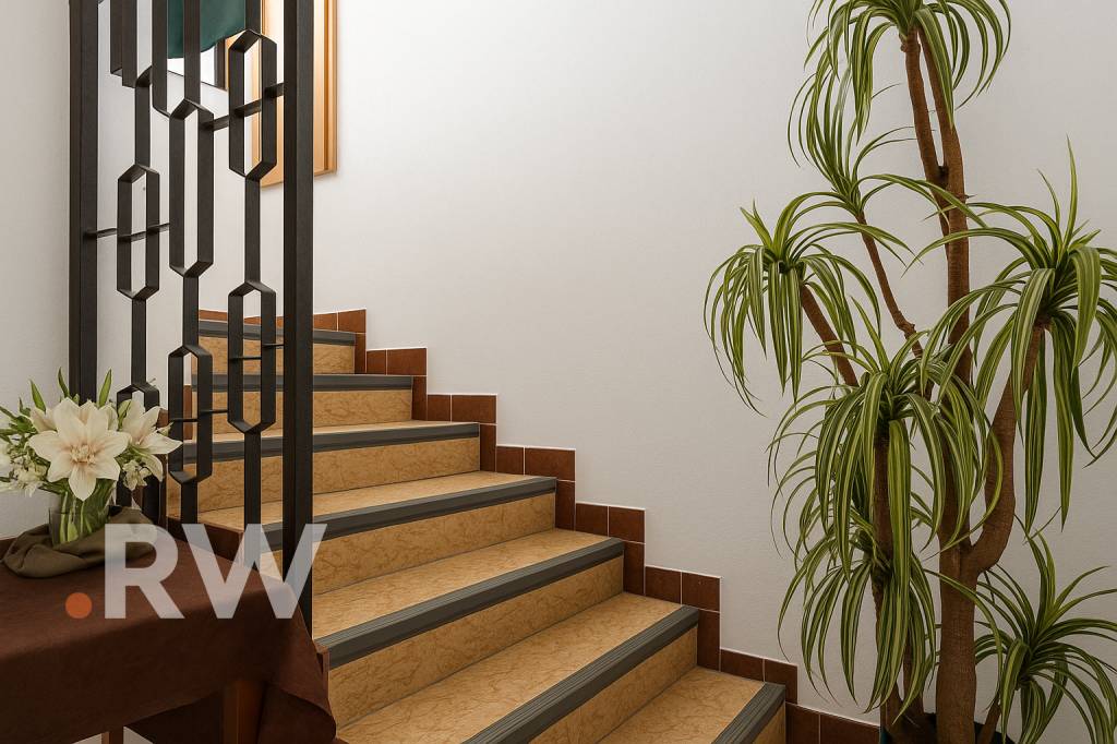 Priestranný RD s potenciálom v centre Žiaru nad Hronom - 5