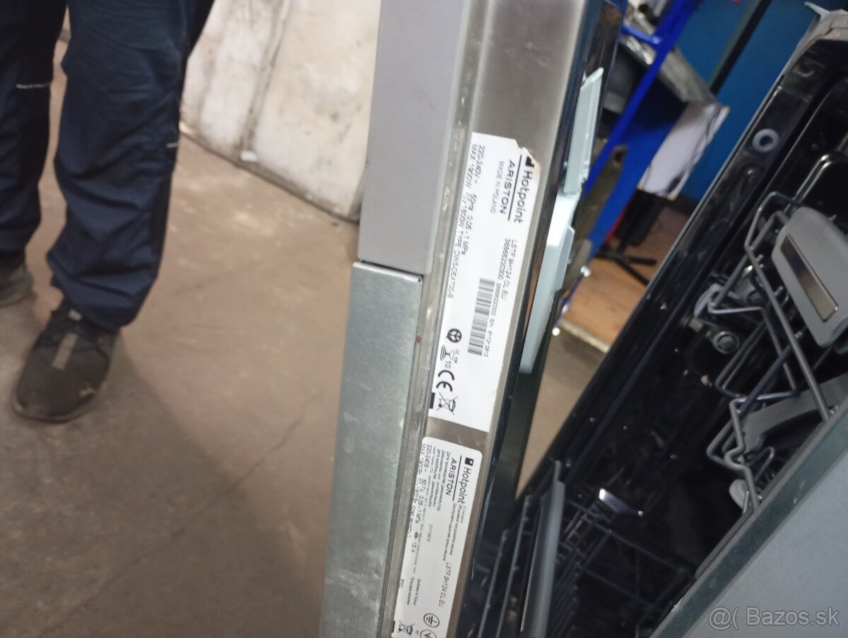 Predám umývačku riadu Hotpoint Ariston 45 - 5