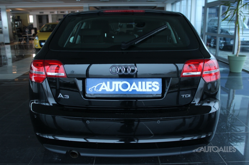 Audi A3 Sportback 1,6 TDi 66 kW - 5