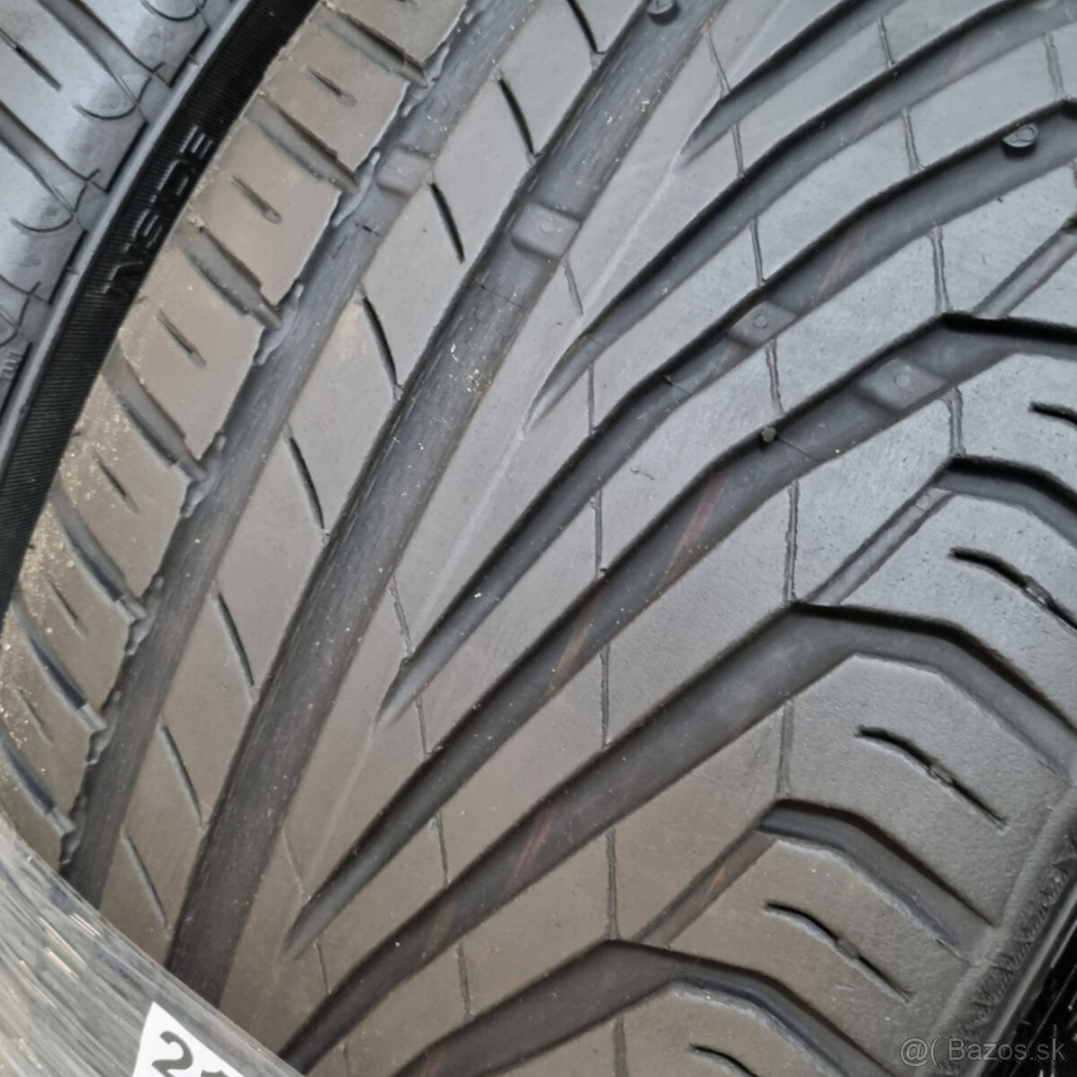 Letné pneumatiky 215/40 R17 UNIROYAL - 5