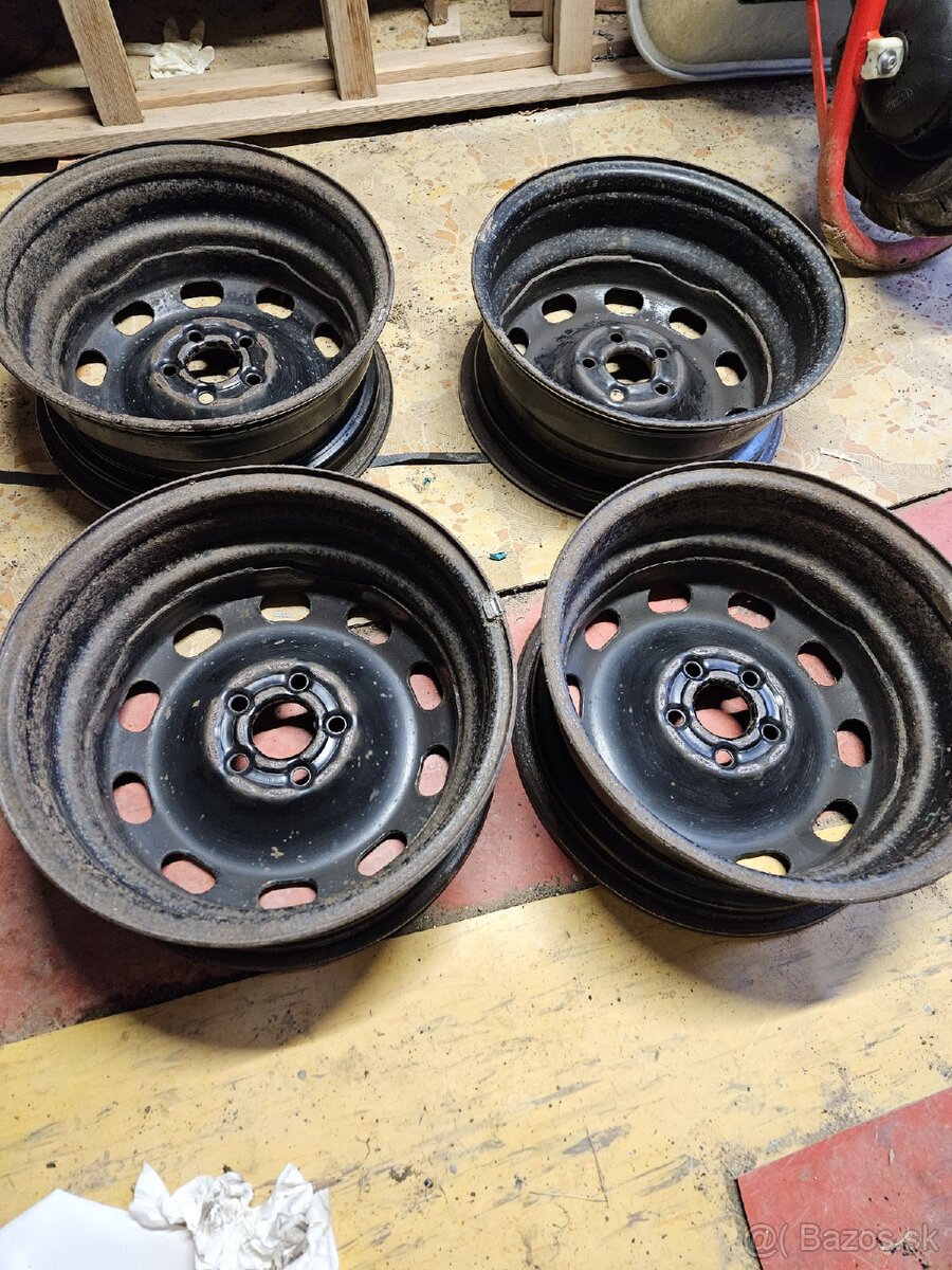 plechové disky 5x112 R15 ET42 - 5