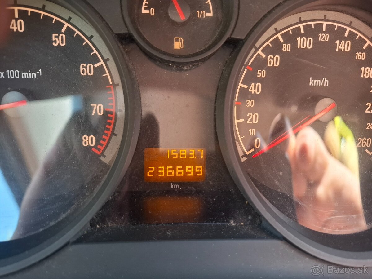 Predám Opel Astra - 5