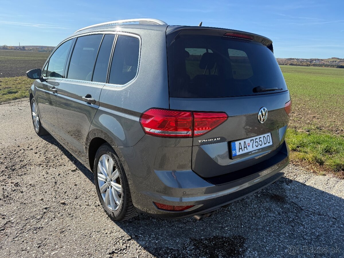 Volkswagen Touran 2.0TDi 110KW DSG 2019 - 5