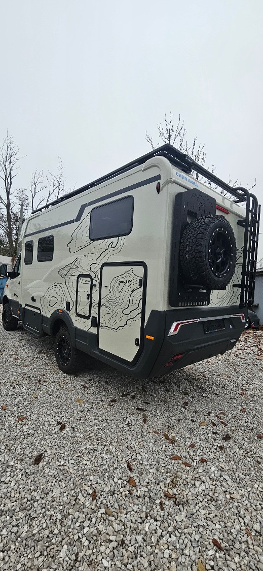 Karavany a obytné autá Euramobil - 5