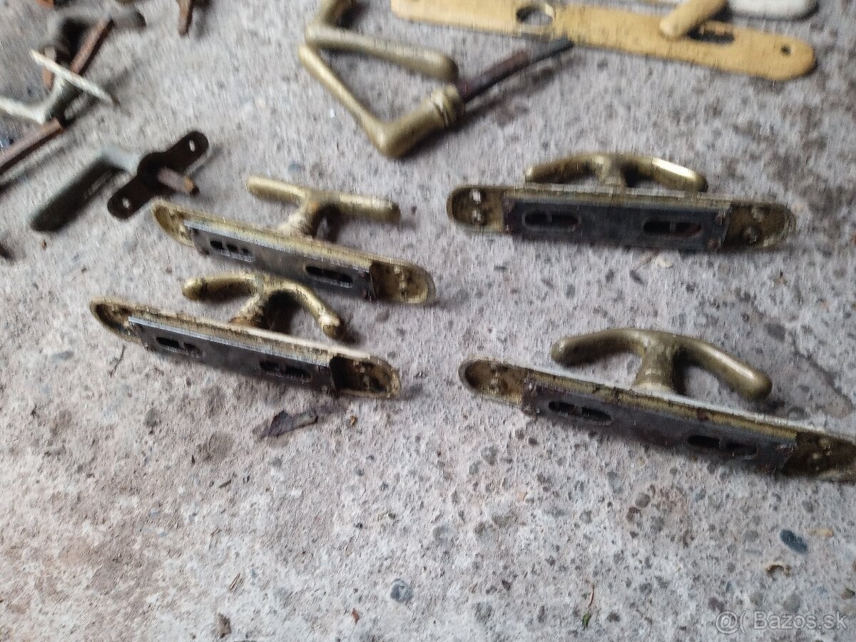 Mosadzné kľučky na okná a dvere - 5