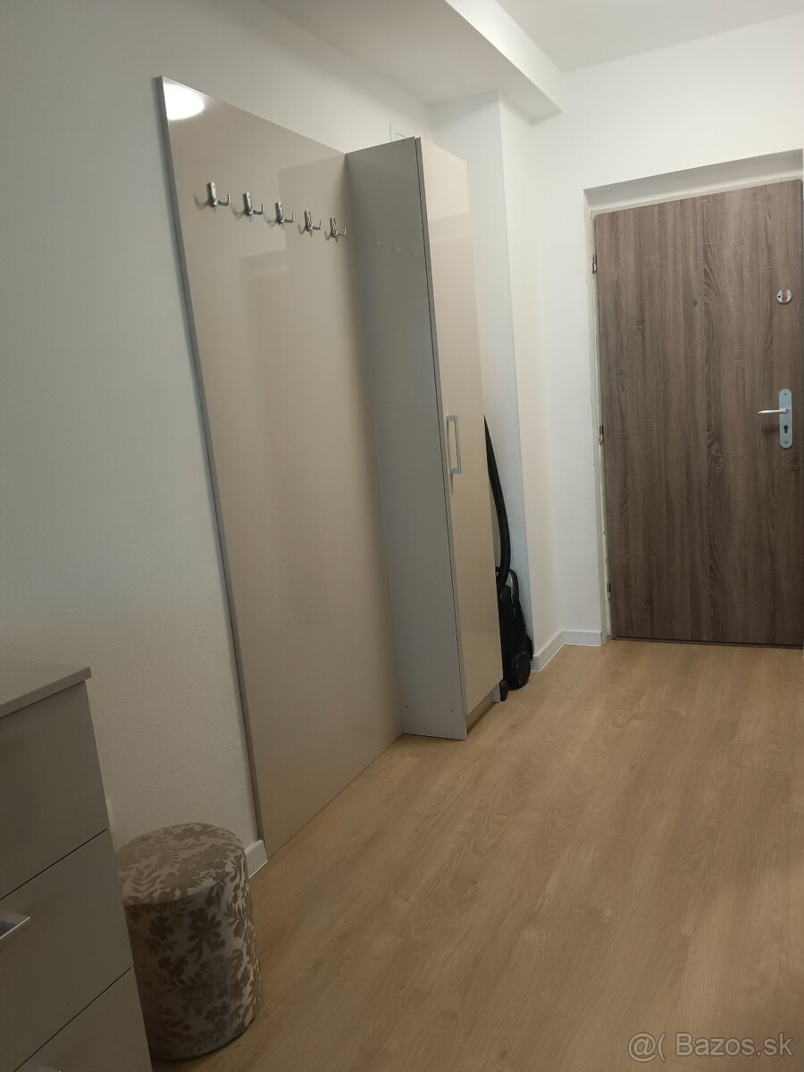 Prenájom garsónky pre 1 osobu, voľna 1.3.2026 - 5