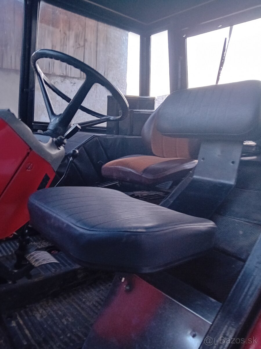 Predám traktor Zetor 7011 - 5